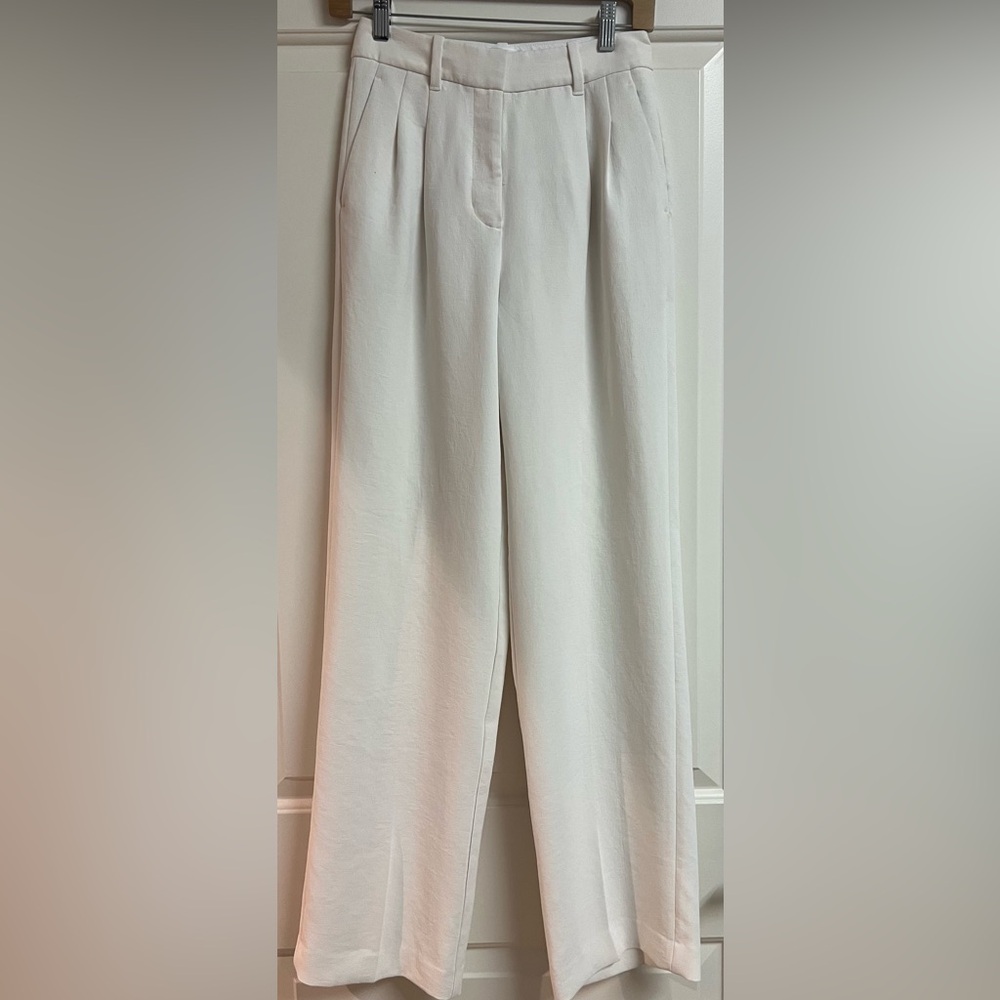 Aritzia Effortless Wifred Pants in Cream